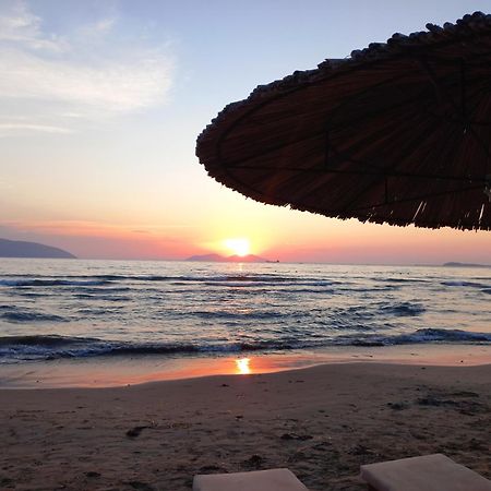 Lungomare Apartament Sea View Vlorë Extérieur photo