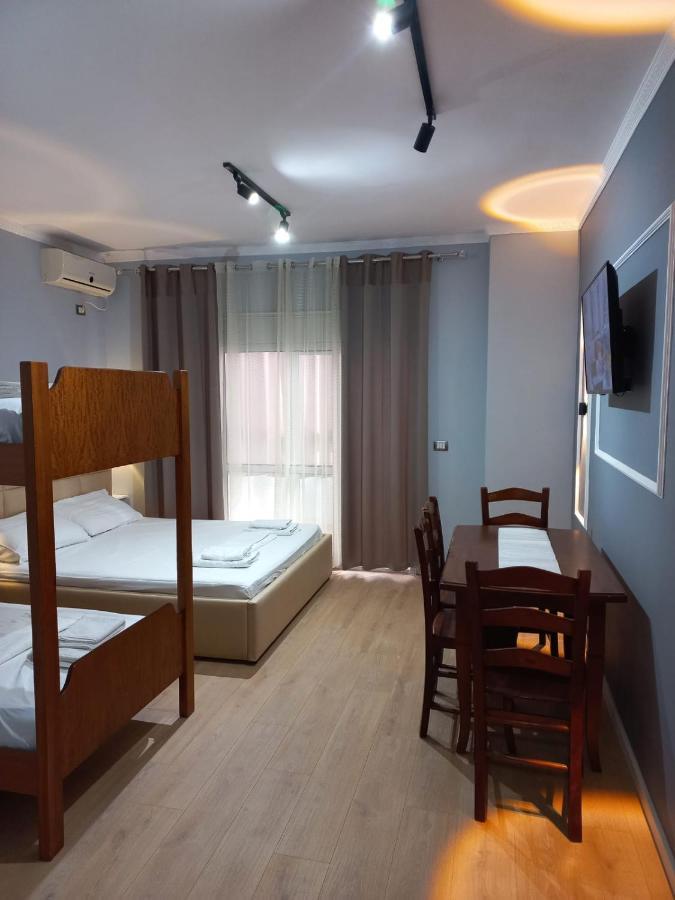Lungomare Apartament Sea View Vlorë Extérieur photo